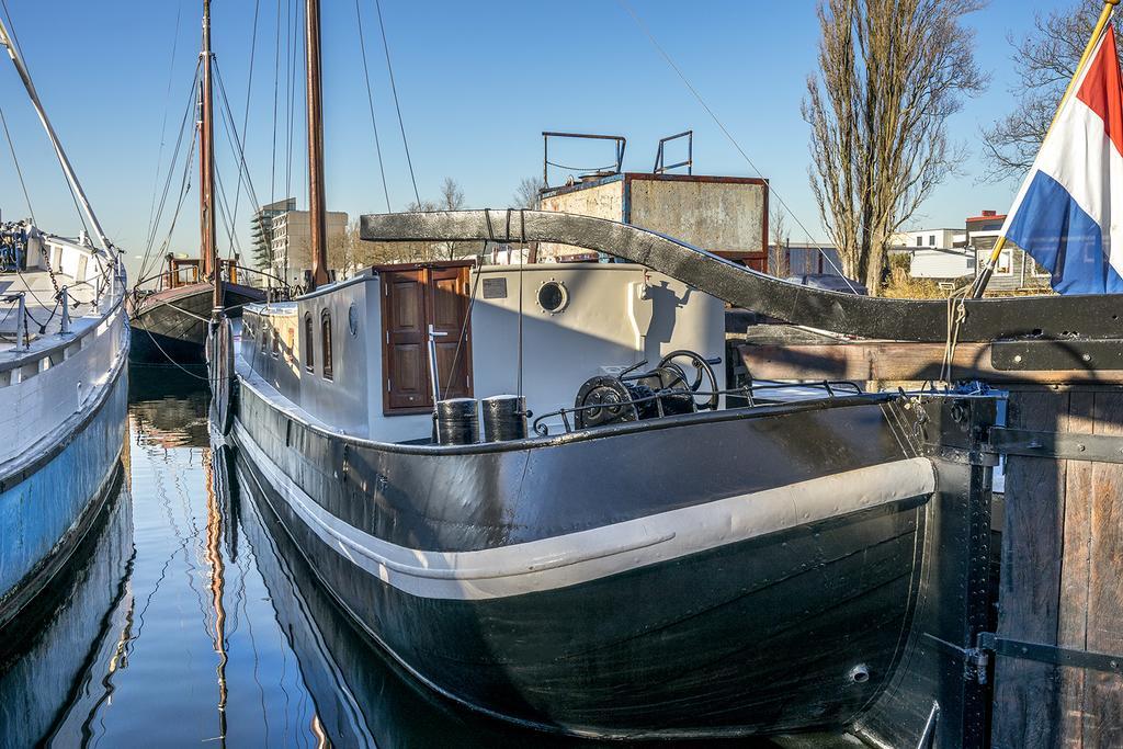 Asile Flottant Hotell Amsterdam Eksteriør bilde